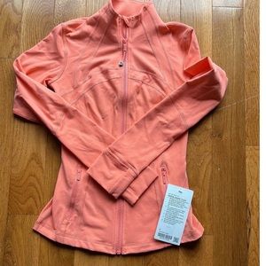 NWT lululemon define jacket *luon. Size 4